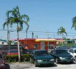 4601 Hallandale Beach Blvd, Hollywood, FL for sale Primary Photo- Image 1 of 13