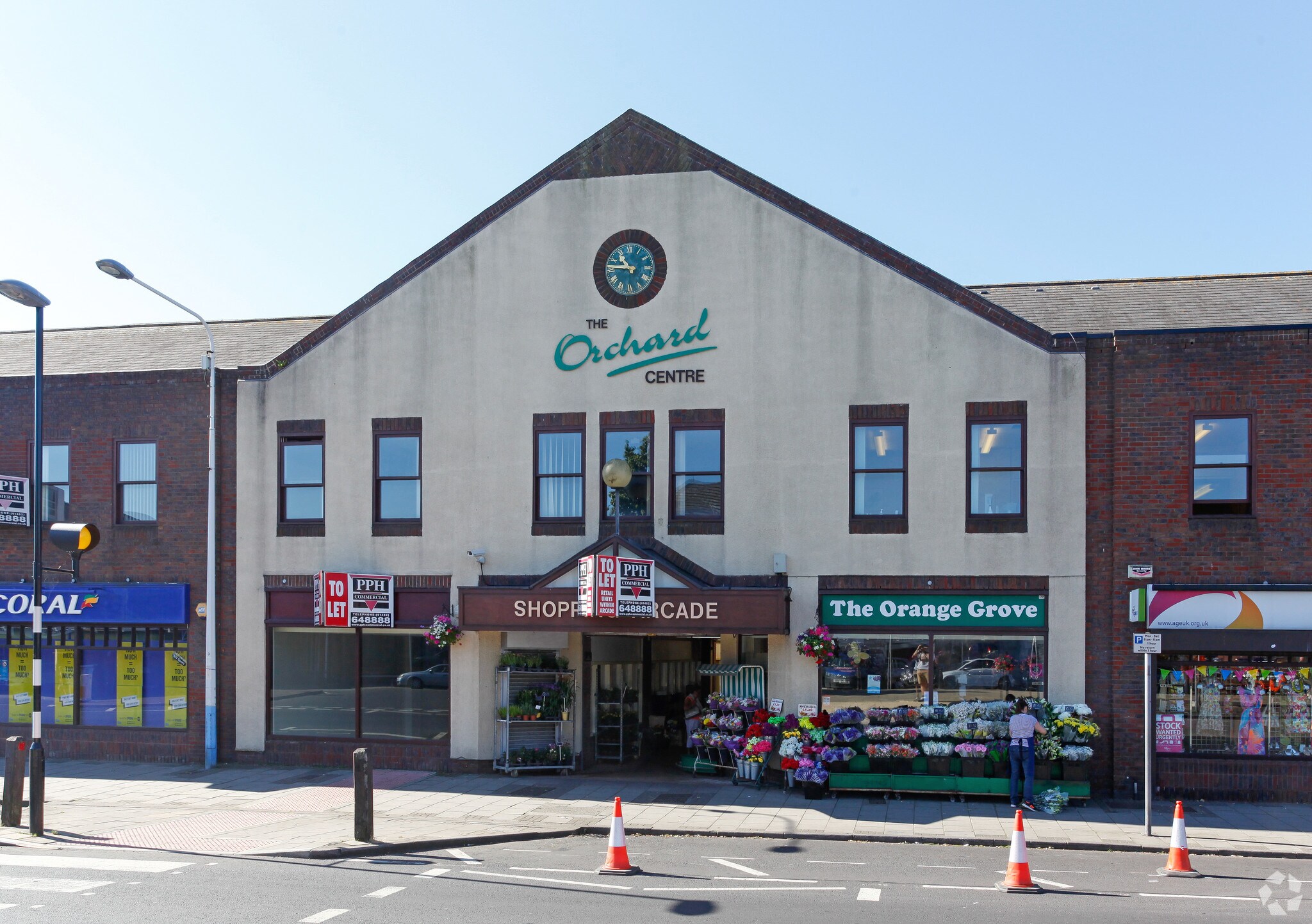 The Sq, Hessle for sale Building Photo- Image 1 of 1