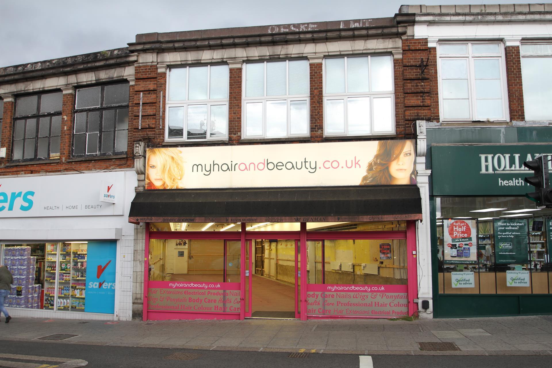 252 Green Lanes, London for sale Building Photo- Image 1 of 1