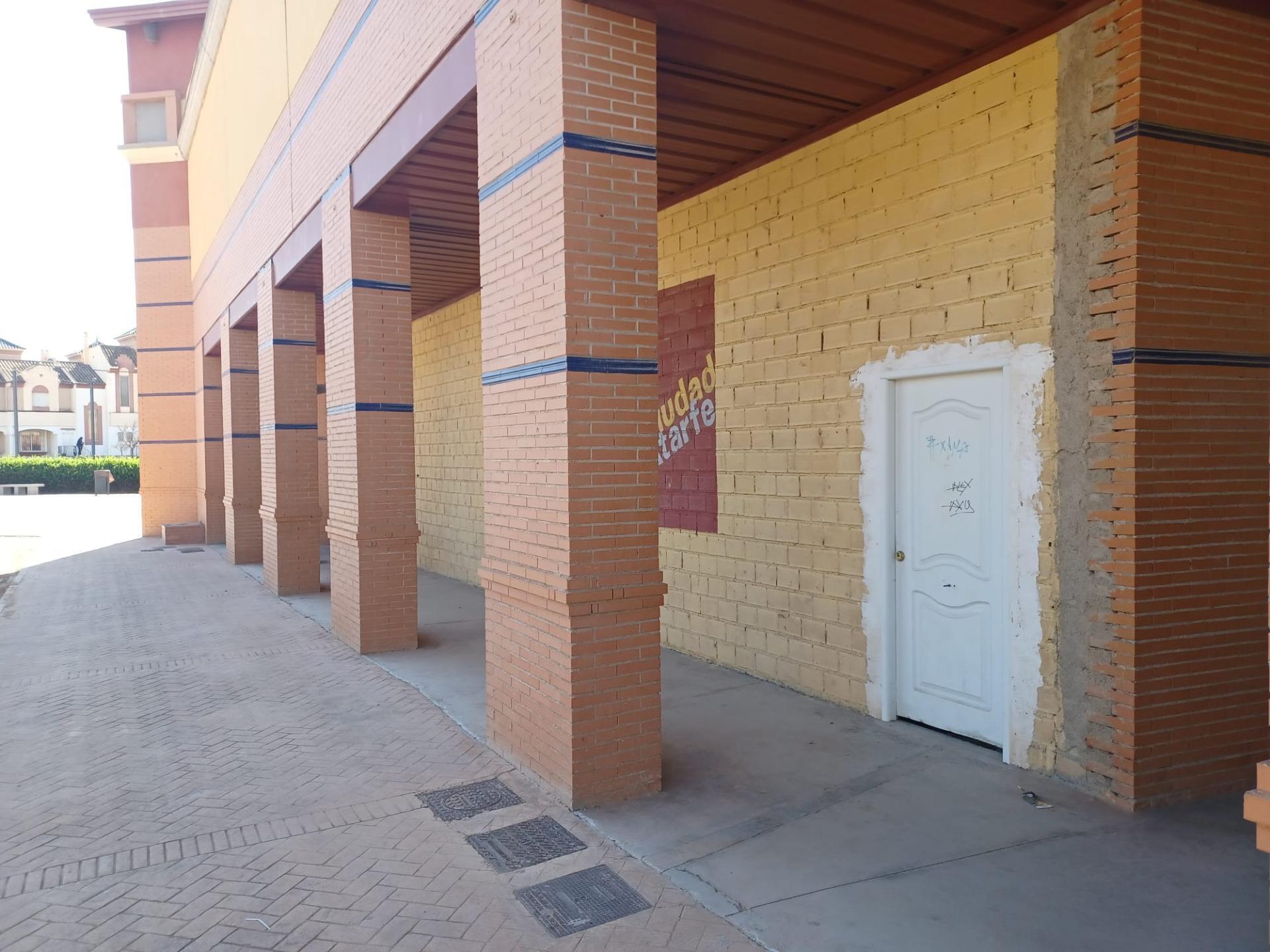 Retail in Atarfe to rent Building Photo- Image 1 of 14
