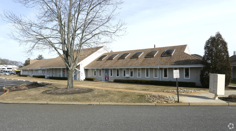 1985 Rt 34, Wall Township, NJ for rent - Primary Photo - Image 1 of 6