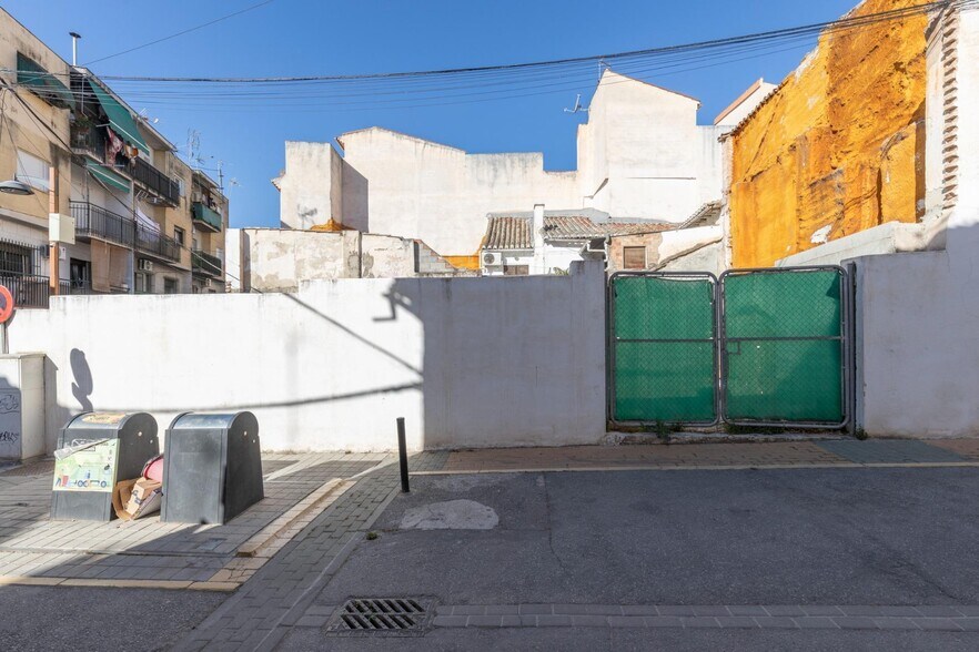 Calle la Cruz, 1, Peligros, Granada for sale - Building Photo - Image 3 of 17