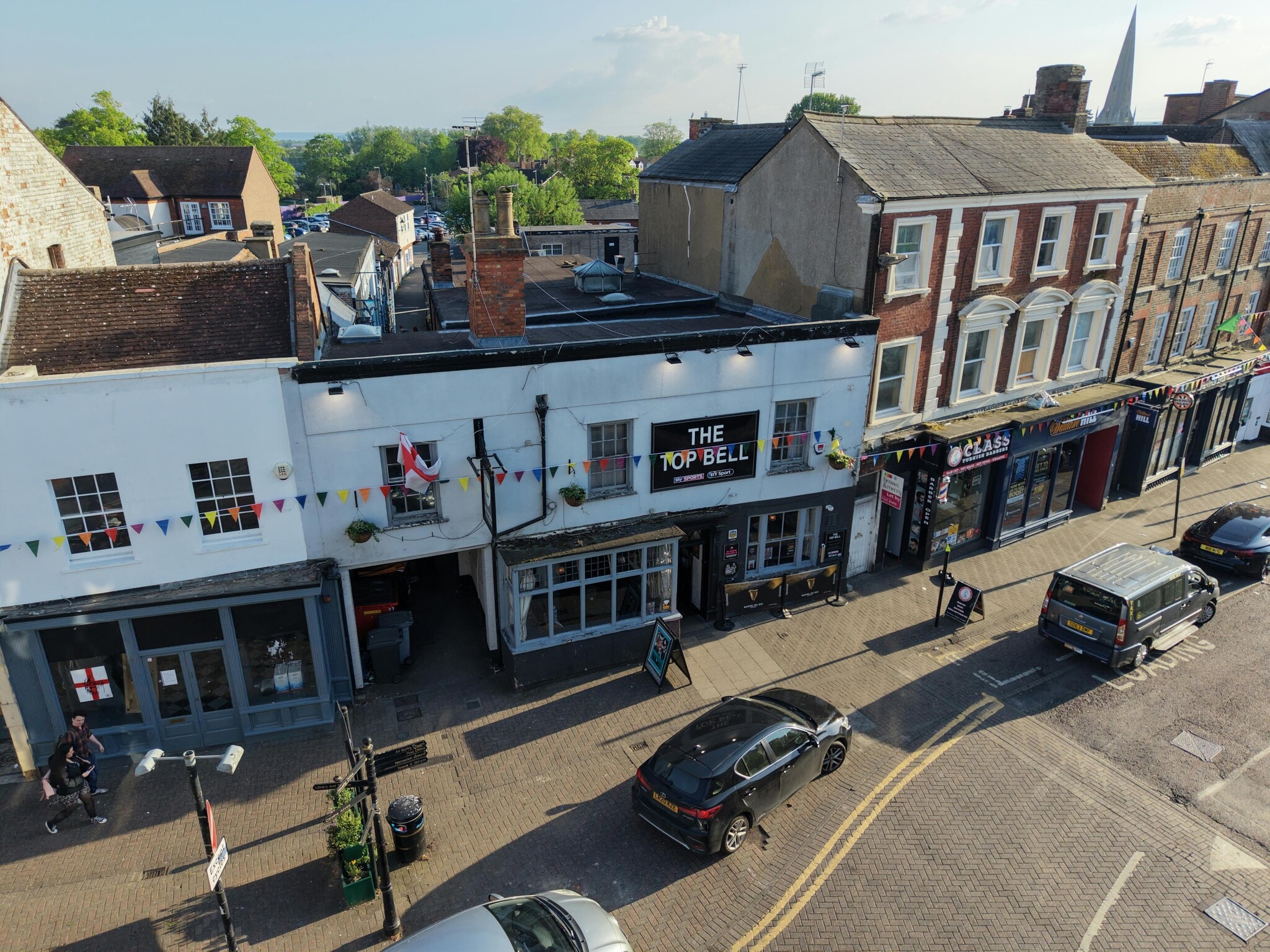 10 Market Sq, Leighton Buzzard for sale Building Photo- Image 1 of 14
