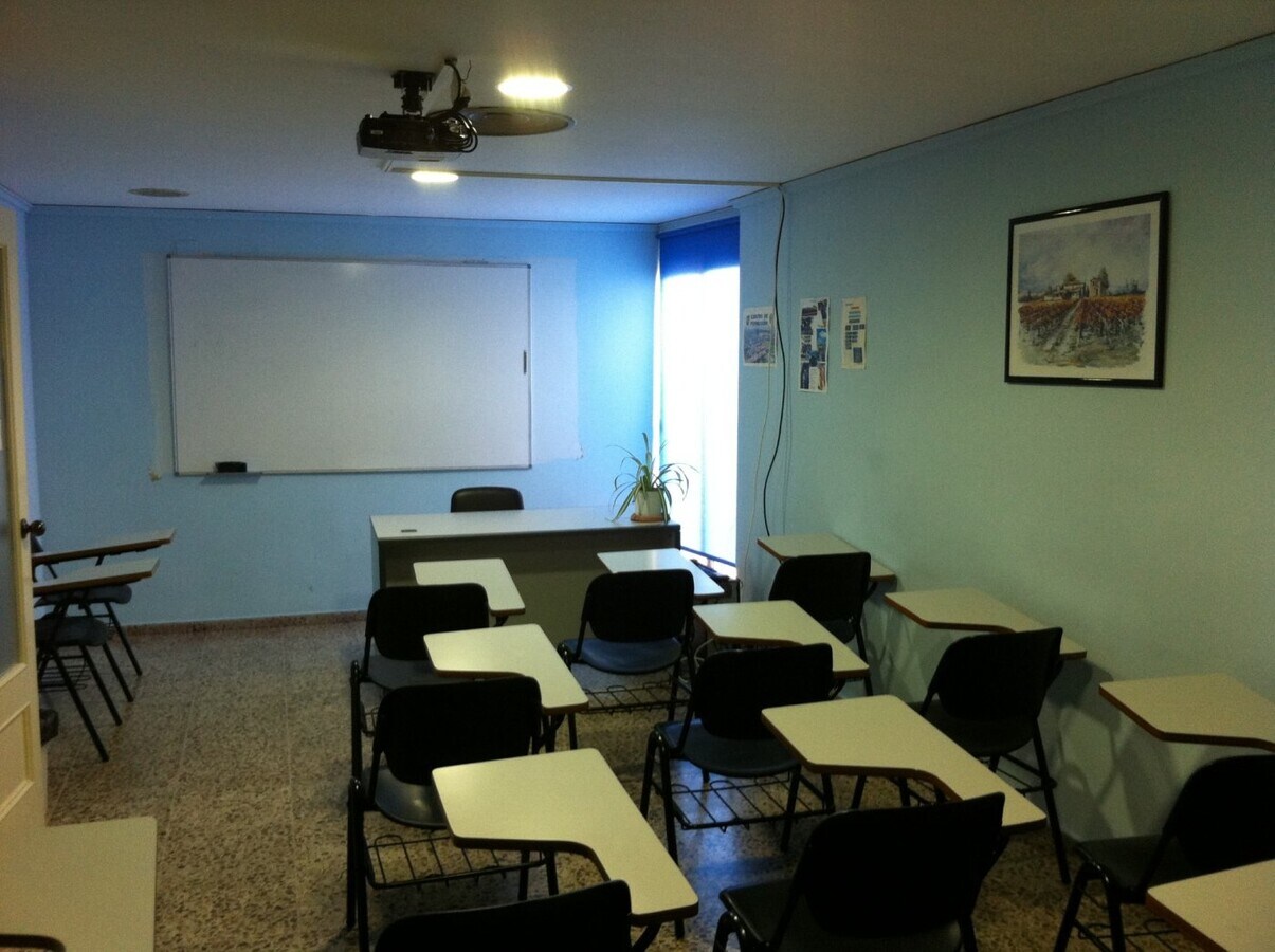 Gandia, VAL 46702 -  -  - Interior Photo - Image 1 of 3
