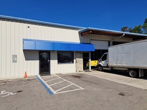 236 Pondella Rd, North Fort Myers, FL for sale Building Photo- Image 1 of 28