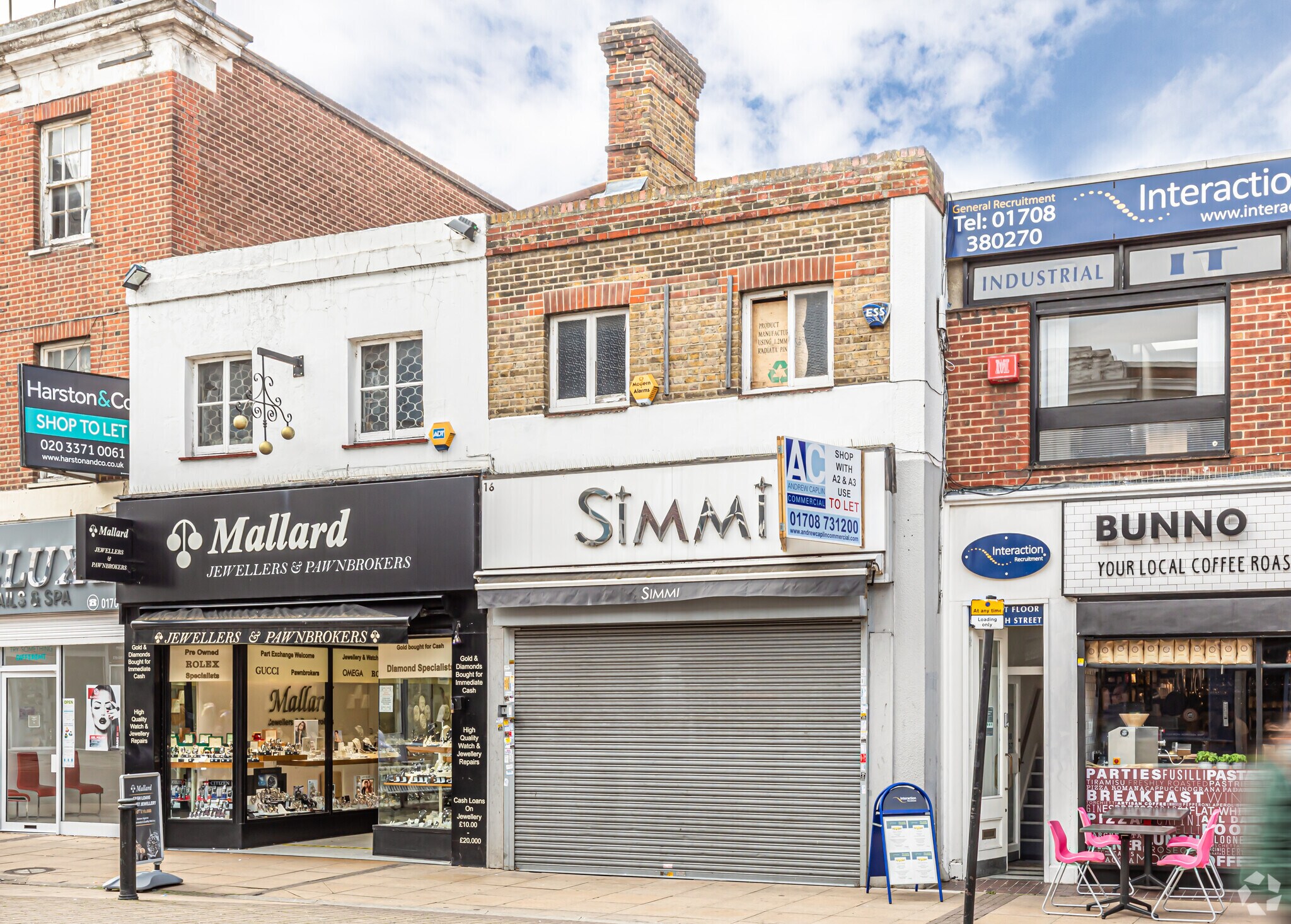 16 South St, Romford for sale Primary Photo- Image 1 of 1