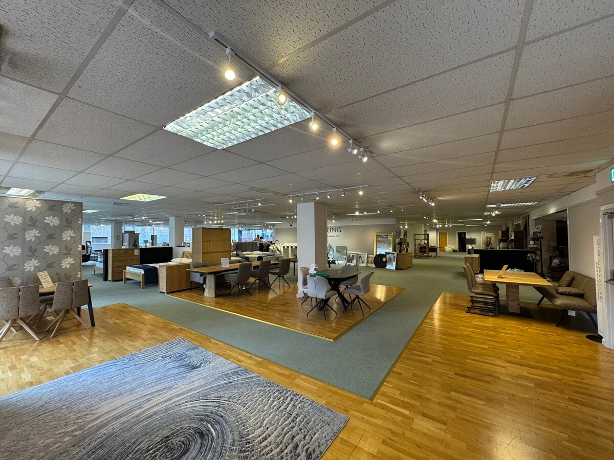 134 Renfrew St, Glasgow, GLG G3 6ST - Unit 134 - - Interior Photo - Image 1 of 7