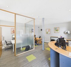 12 Dalziel Pl, Edinburgh for sale Interior Photo- Image 2 of 5