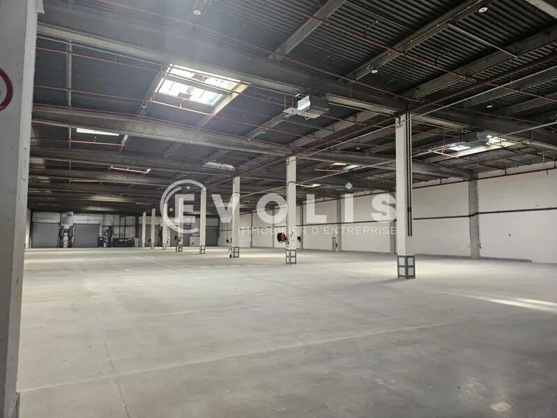 8-10 Avenue D'Oceanie, Les Ulis to rent Interior Photo- Image 1 of 16