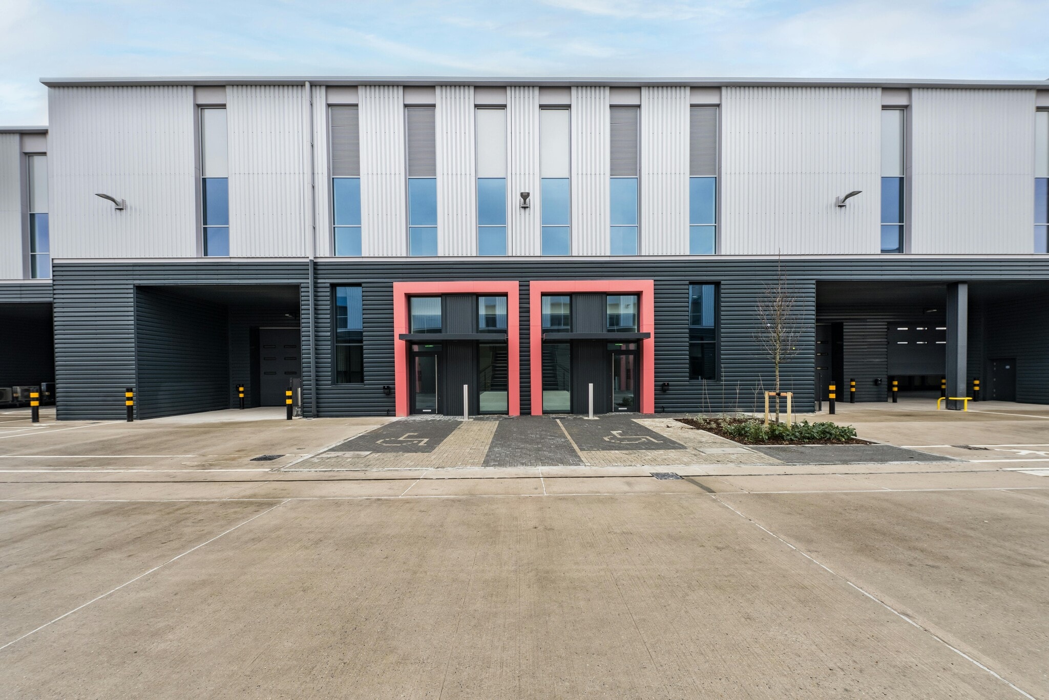 Lilford Rd, London to rent Building Photo- Image 1 of 24