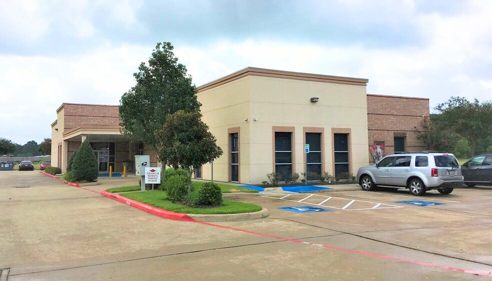 355 School St, Tomball, TX for rent - Building Photo - Image 1 of 7