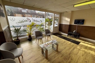 1-6 Loyal Parade, Brighton to rent Interior Photo- Image 1 of 2