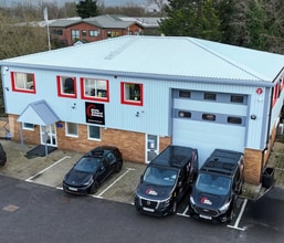 Salisbury Rd, Ringwood to rent Building Photo- Image 1 of 3