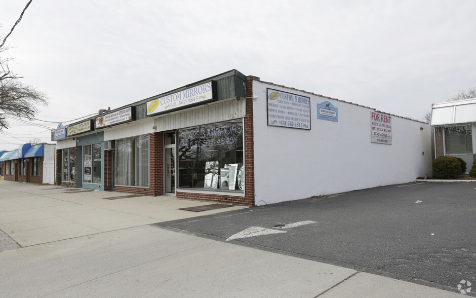 243-251 W Main St, Sayville, NY for sale - Primary Photo - Image 1 of 1