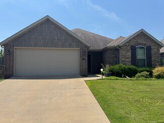 More details for 3 Occupied Residential Homes- Group 1 – Specialist for Sale, Rogers, AR