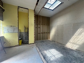 364 Ashley Rd, Poole to rent Interior Photo- Image 2 of 2