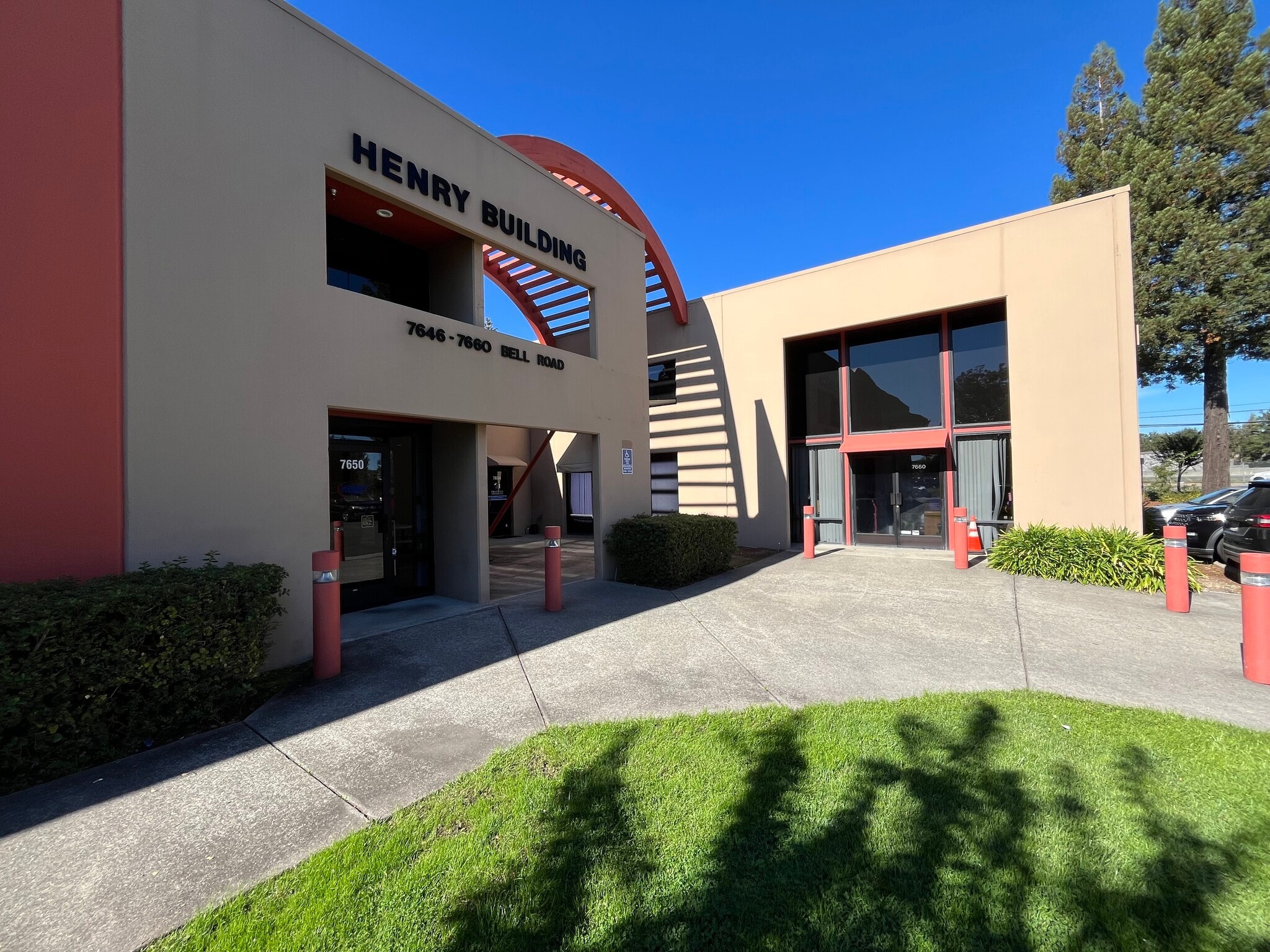 7640-7660 Bell Rd, Windsor, CA to rent Building Photo- Image 1 of 6