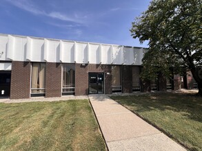 67-71 E Willow St, Millburn, NJ for rent Building Photo- Image 1 of 3