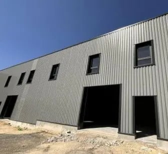 Light Industrial in Vedène for sale - Building Photo - Image 1 of 3