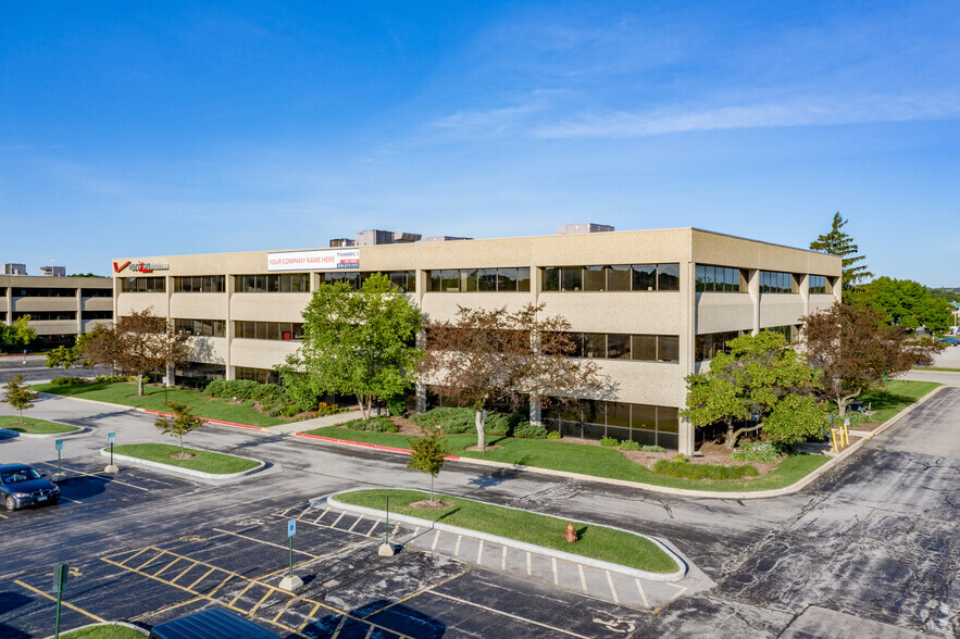 2514 S 102nd St, West Allis, WI for rent - Building Photo - Image 1 of 9