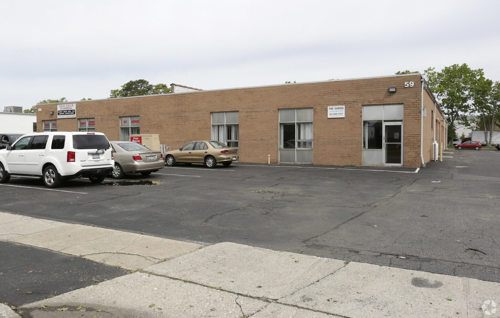 55-59 Remington Blvd, Ronkonkoma, NY to rent Building Photo- Image 1 of 11