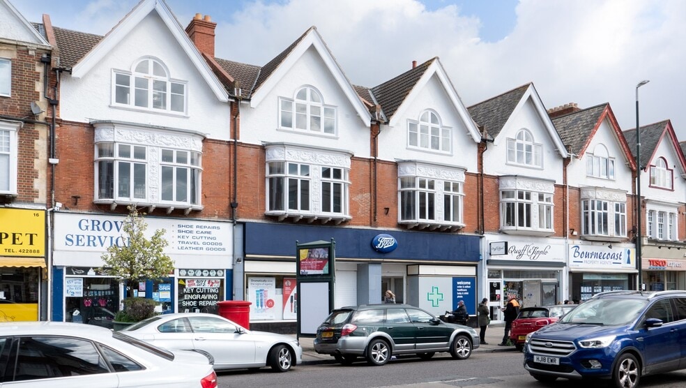 18-22 Southbourne Grove, Bournemouth to rent - Building Photo - Image 2 of 3