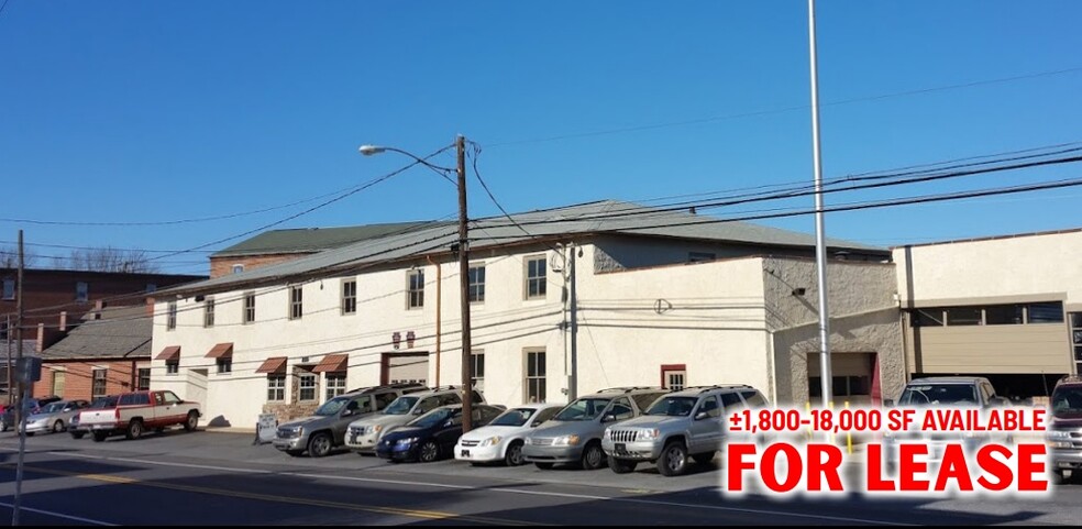 115 W Main St, Salunga, PA for rent - Building Photo - Image 1 of 1