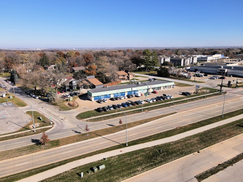 4116 University Ave, Cedar Falls, IA for rent - Building Photo - Image 1 of 1