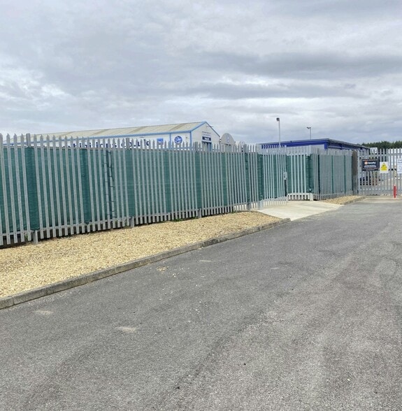 Honey Pot Ln, Colsterworth to rent - Other - Image 2 of 6