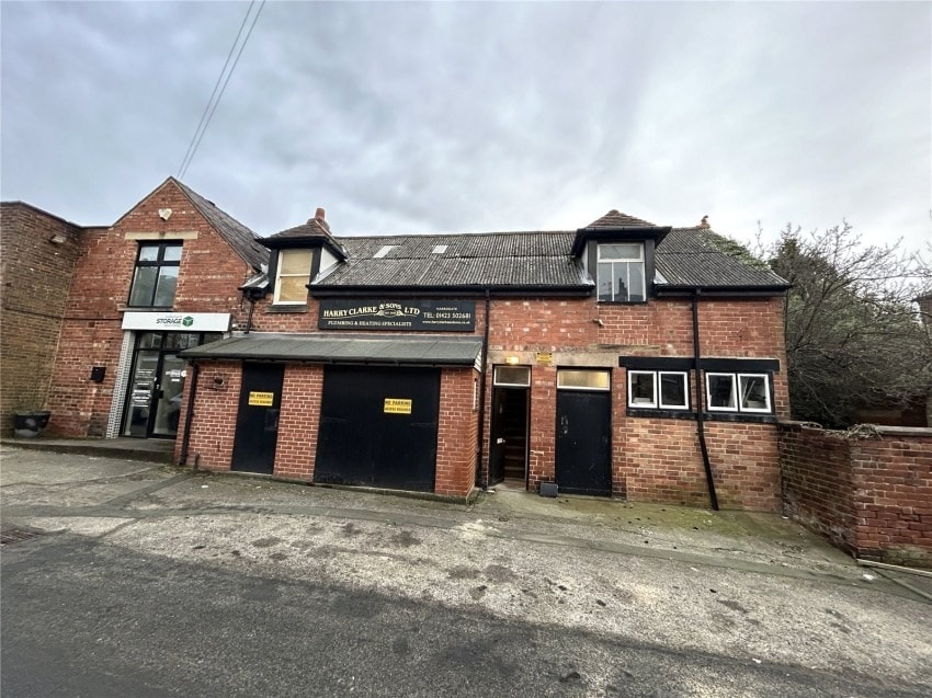 Mornington Terrace, Harrogate for sale Primary Photo- Image 1 of 12