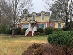 2027 S Milledge Ave, Athens, GA for sale Primary Photo- Image 1 of 1