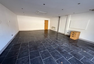 Aqueduct St, Preston to rent Interior Photo- Image 2 of 3