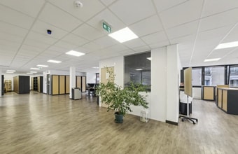 94-96 Rue Victor Hugo, Ivry-sur-Seine to rent Interior Photo- Image 1 of 5