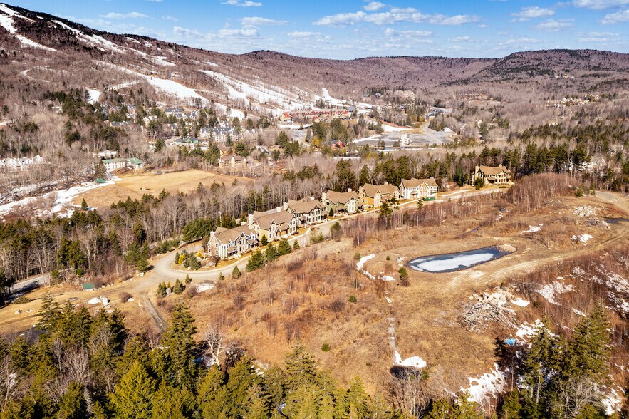 Boulder Ridge Dr, West Dover, VT for sale - Building Photo - Image 1 of 1