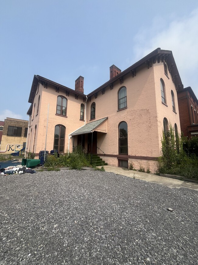 More details for 388 Franklin st, Buffalo, NY - Specialist for Sale