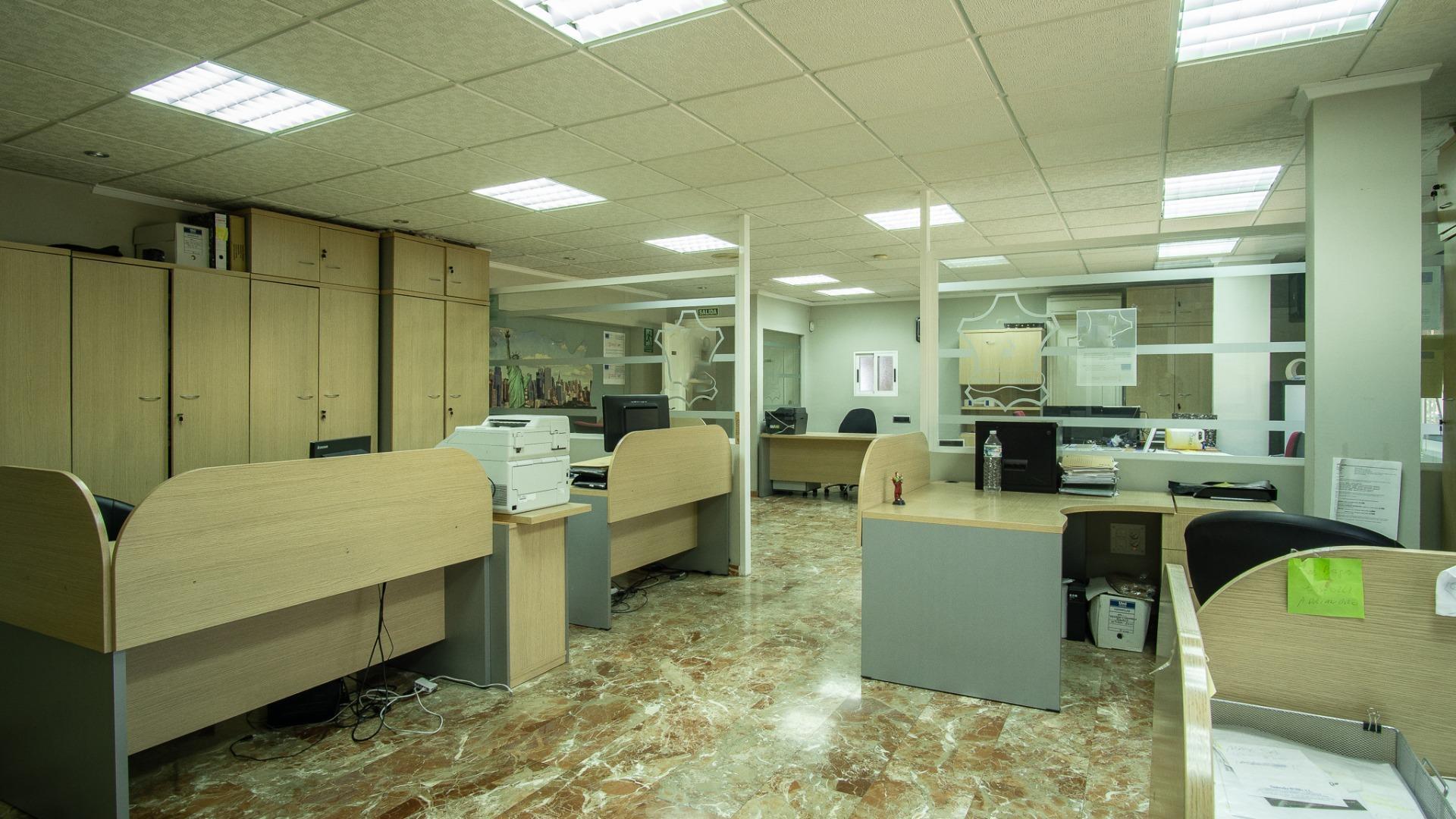 Industrial in Elda, Alicante to rent Interior Photo- Image 1 of 19