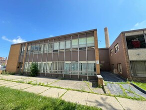 2138 Madison Ave, Toledo, OH for sale Primary Photo- Image 1 of 12