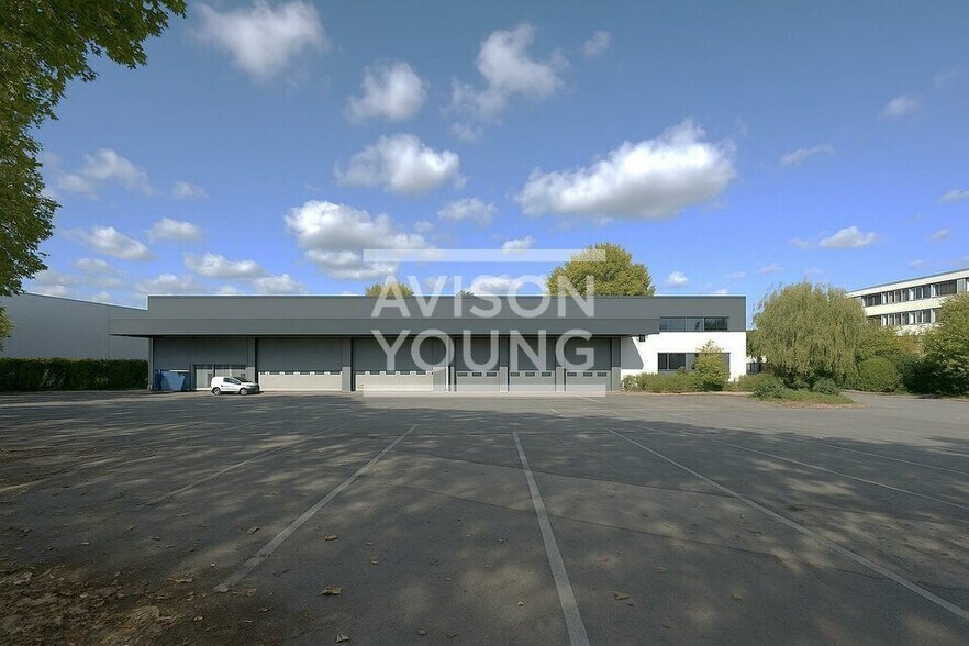Light Industrial in Villeneuve La Garenne to rent - Building Photo - Image 3 of 4