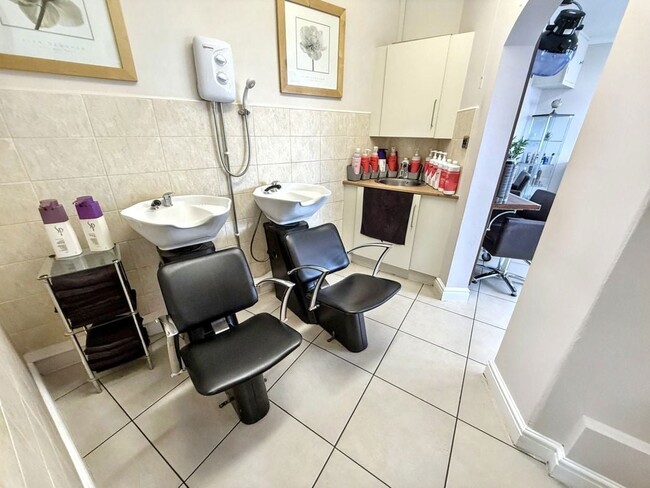 More details for 69 North Rd W, Wingate - Retail for Sale