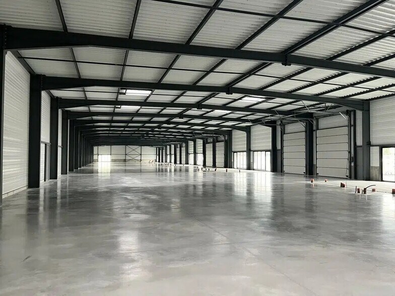 Light Industrial in Schweighouse-sur-Moder for sale - Building Photo - Image 2 of 8