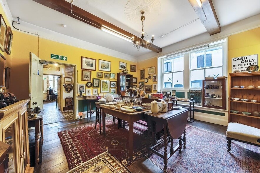 34 Broad St, Leominster for sale - Building Photo - Image 3 of 24