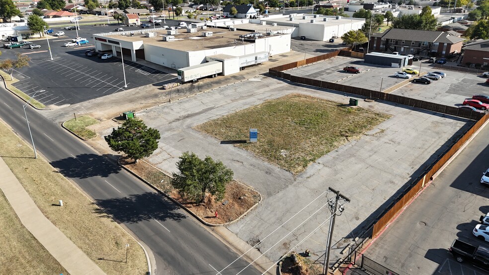 948 SW Grand Blvd, Oklahoma City, OK for rent - Aerial - Image 1 of 7