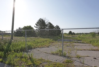 More details for 420-468 S Service Rd E, Oakville, ON - Land to Rent