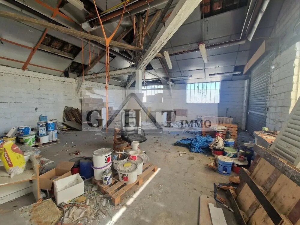 Land in Éragny for sale Interior Photo- Image 1 of 11