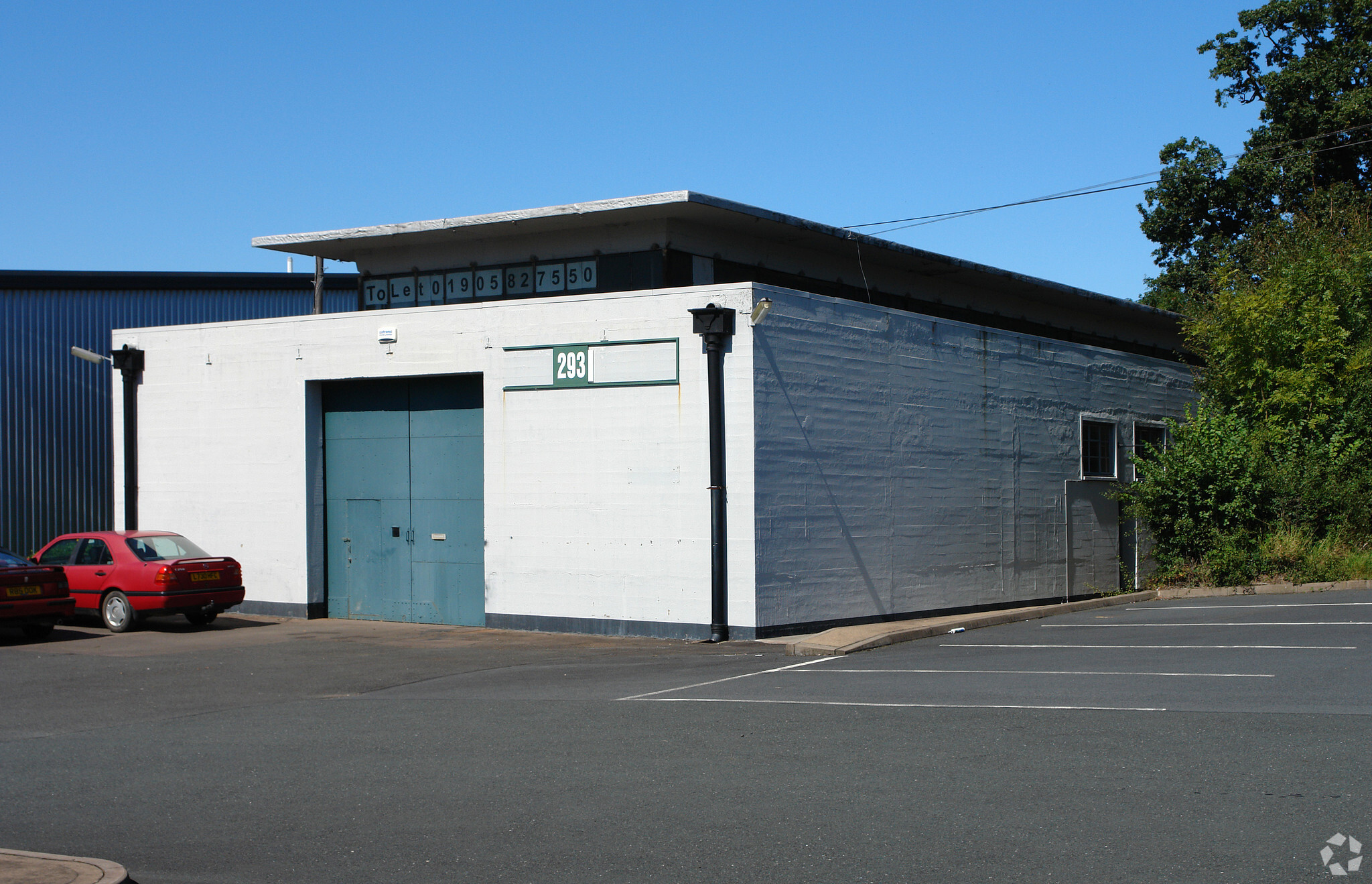 Hartlebury Trading Estate, Hartlebury for rent Primary Photo- Image 1 of 15