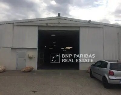 Office in Vitrolles to rent Primary Photo- Image 1 of 9