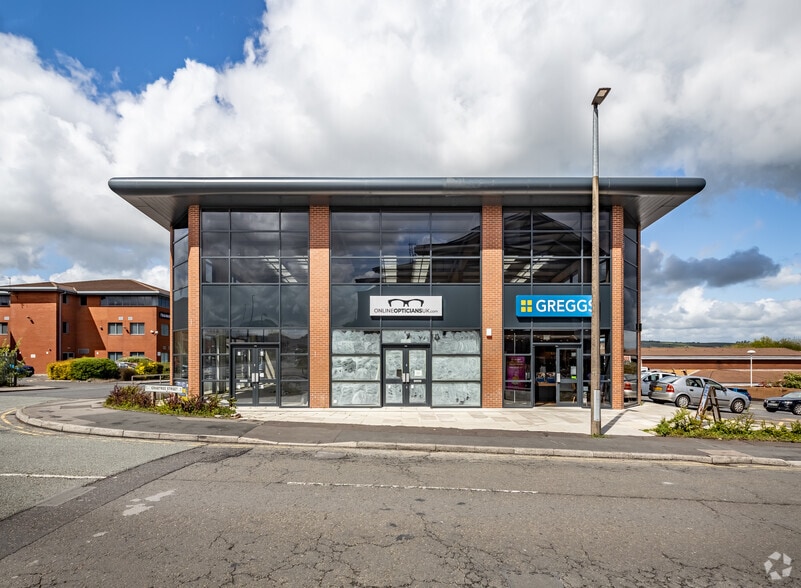 3 Crabtree St, Blackburn to rent - Building Photo - Image 3 of 3