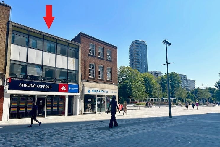 4 Commercial Way, Woking for sale - Building Photo - Image 1 of 1