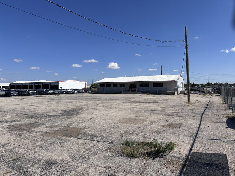 1514 E 2nd St, Odessa, TX for rent - Building Photo - Image 1 of 10