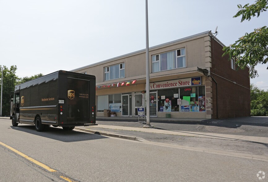 117-119 North Service Rd E, Oakville, ON for sale - Primary Photo - Image 1 of 1